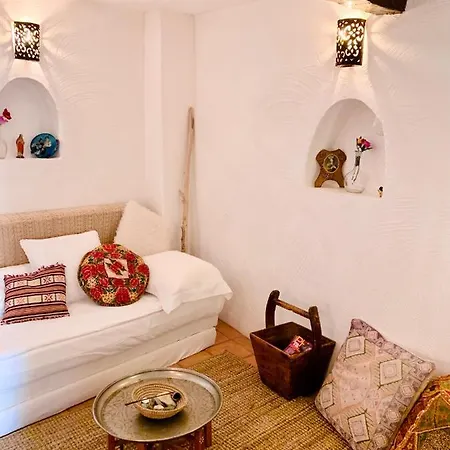 Holiday home Charming 3 Bed Artist In