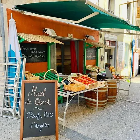 Charming 3 Bed Artist In Ferienhaus *